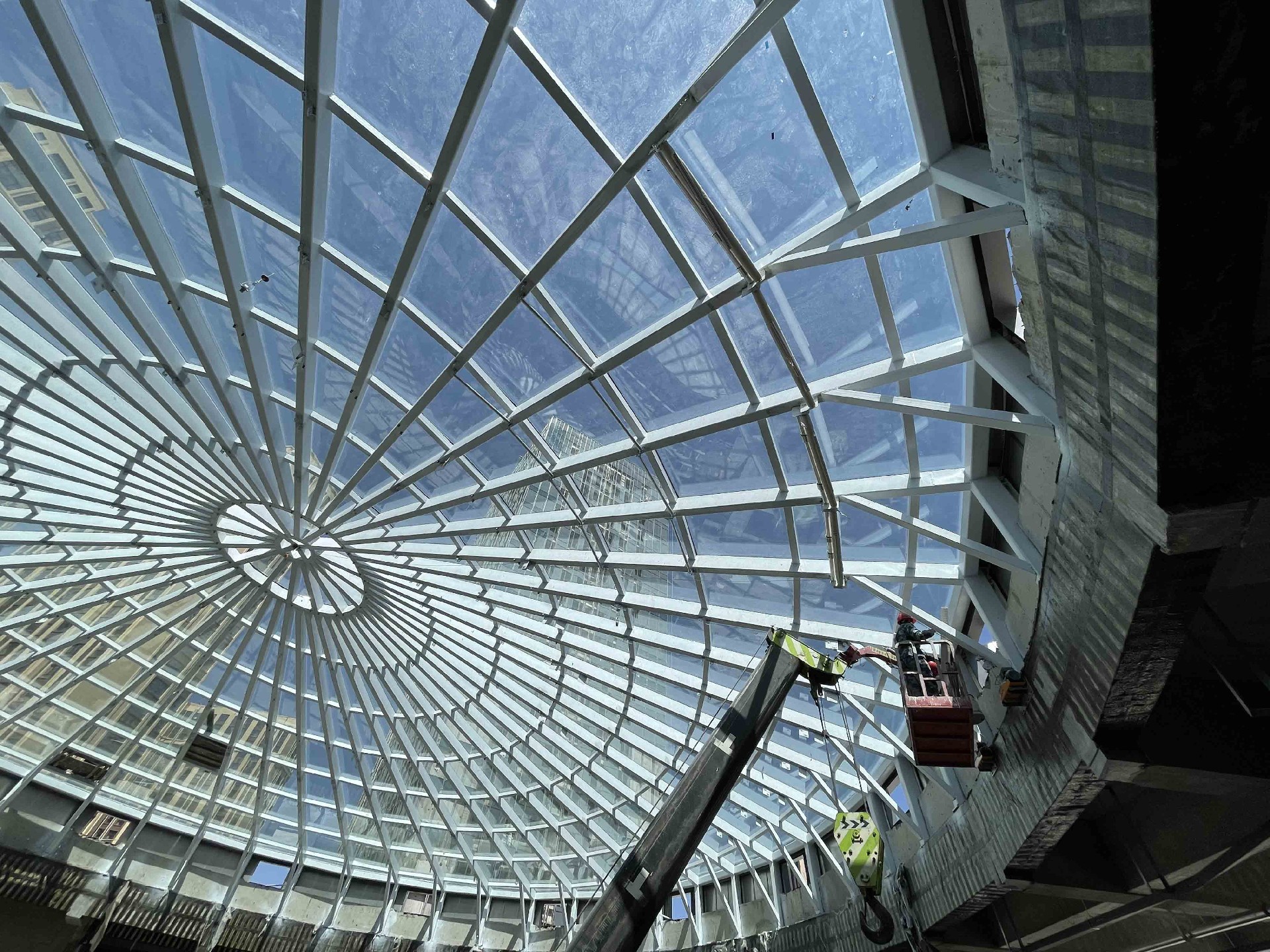 希旭智能內蒙古維多利摩爾城采光頂工程 希旭智能內蒙古維多利摩爾城采光頂工程